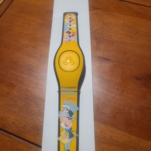 Disney Parks Alice in Wonderland Mad Hatter Magic Band 2